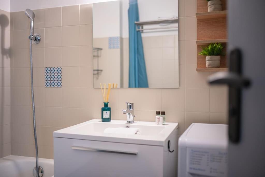 Cosy Studio Pres Des Palaces Mentonnais מראה חיצוני תמונה